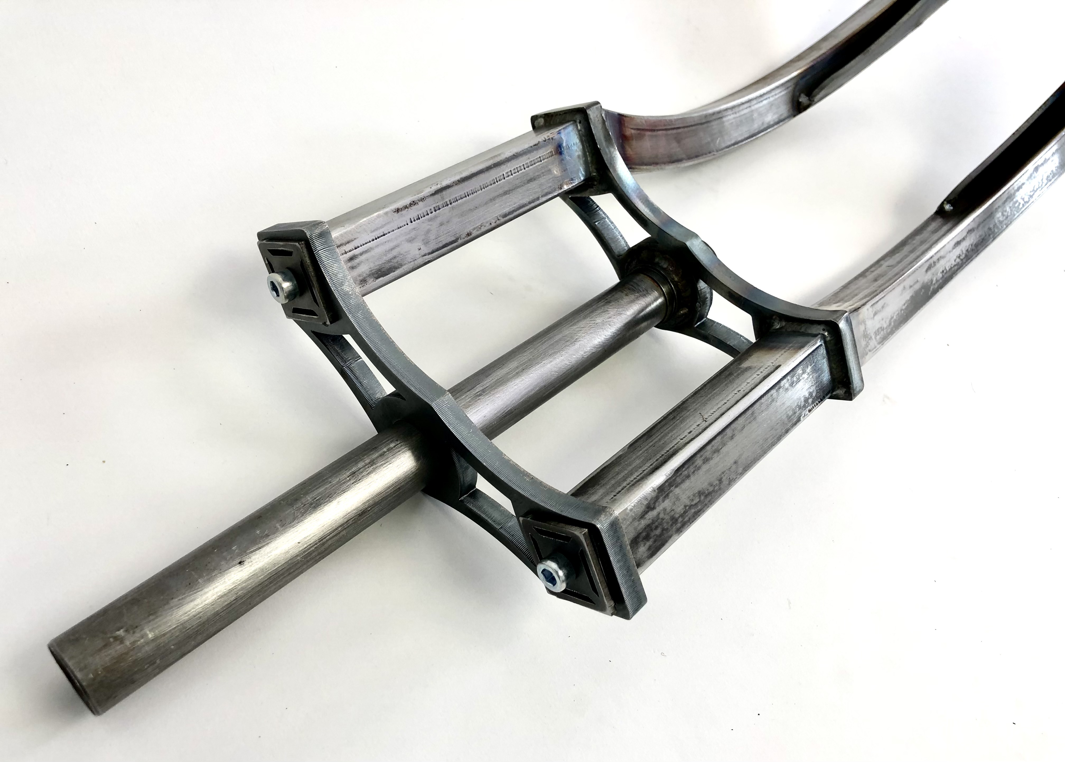 Blade Fork ALCB double crown, double down raw 1 1/8