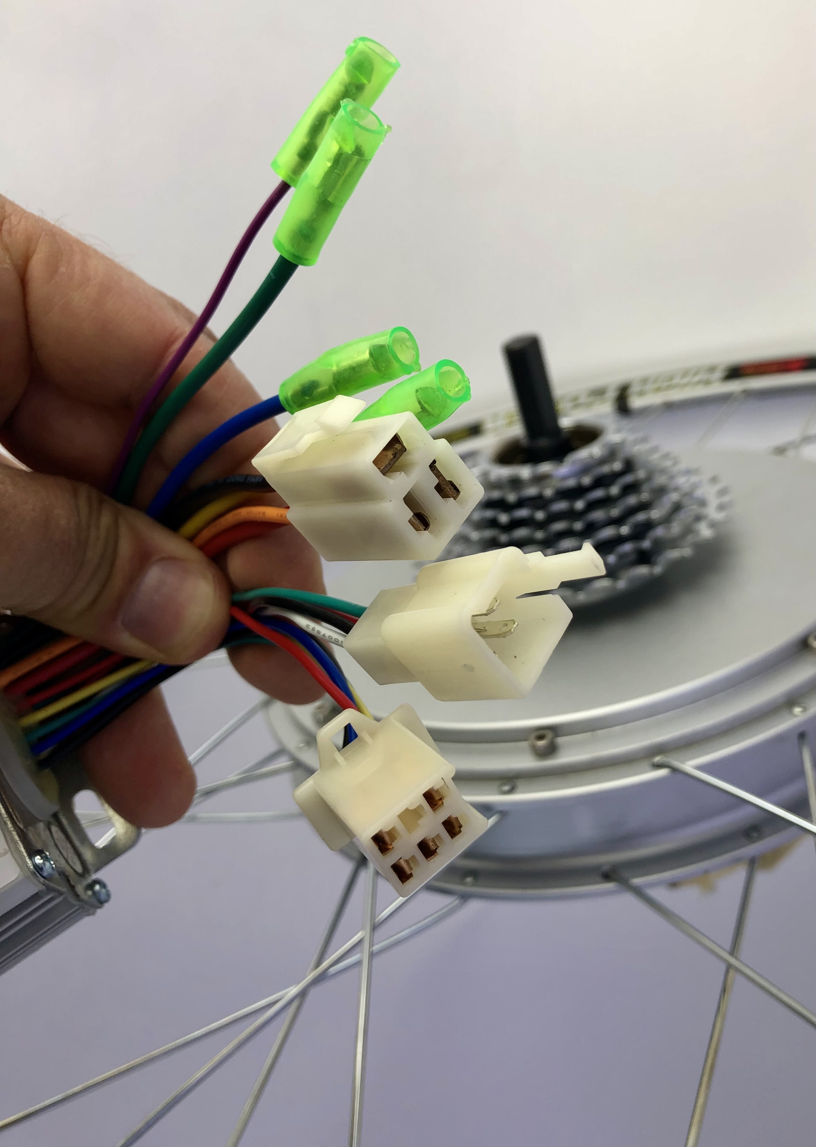 Polt M Heckmotor 36V, 600W eingespeicht in 26' Laufrad
