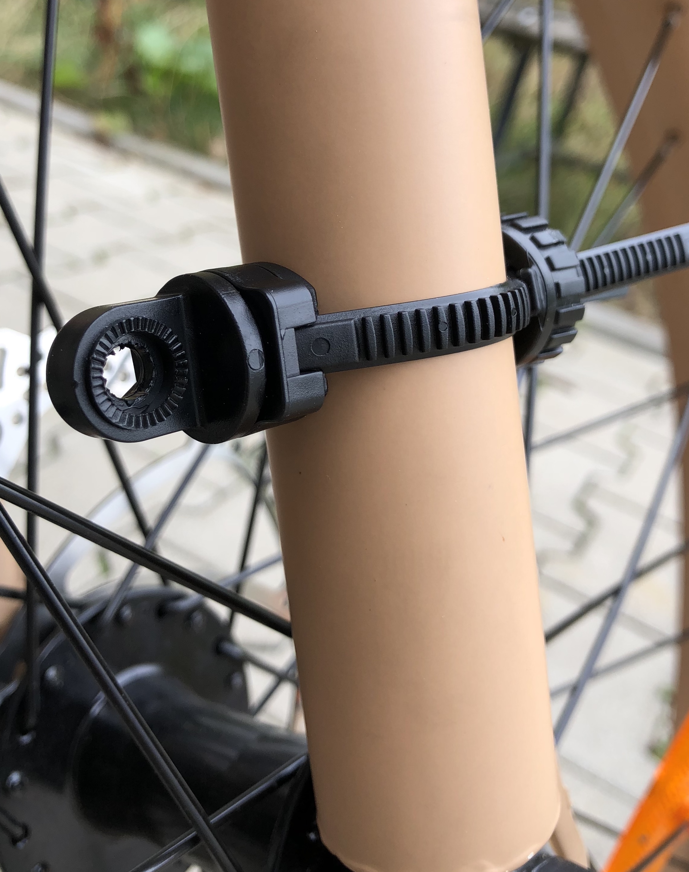 High-Quality Universal Clip, Holder