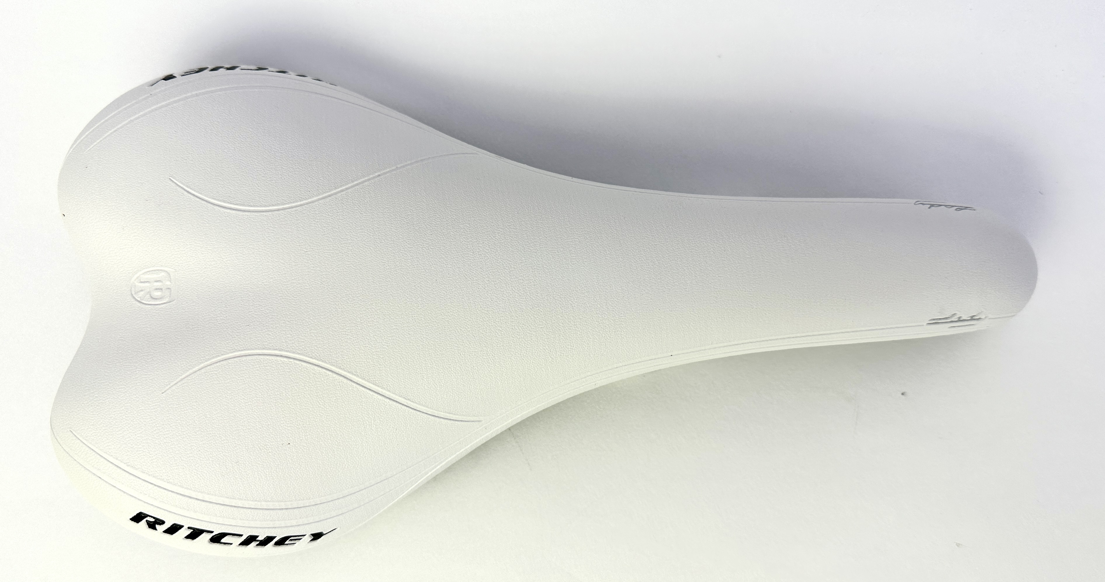 Ritchey COMP Lady road bike saddle, white