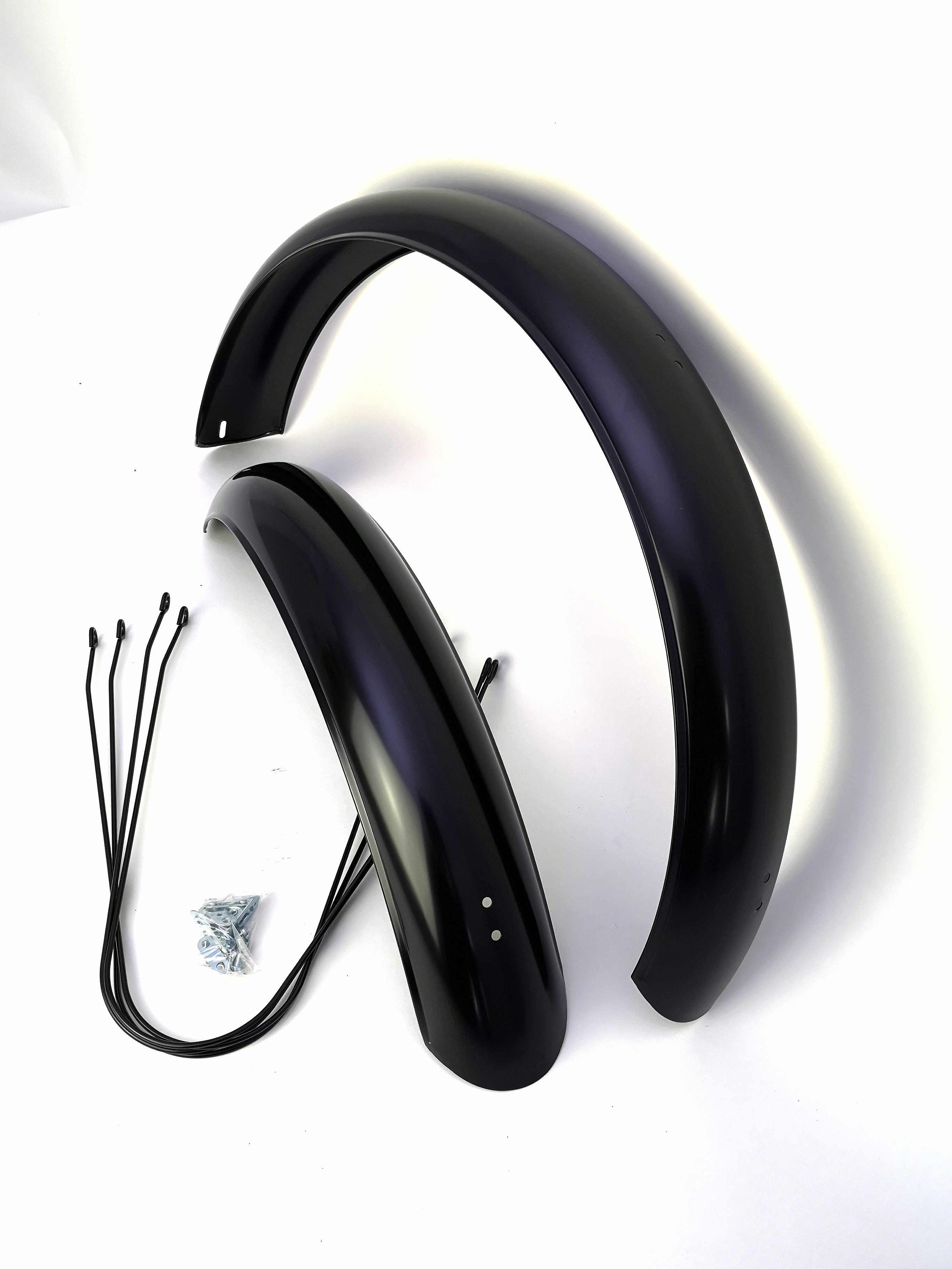 Fender Set 24 / 26 inches, 100 mm wide in Black with stays